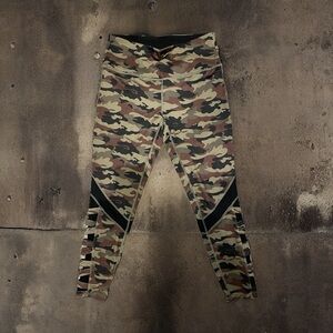 Inspired Hearts Leggings